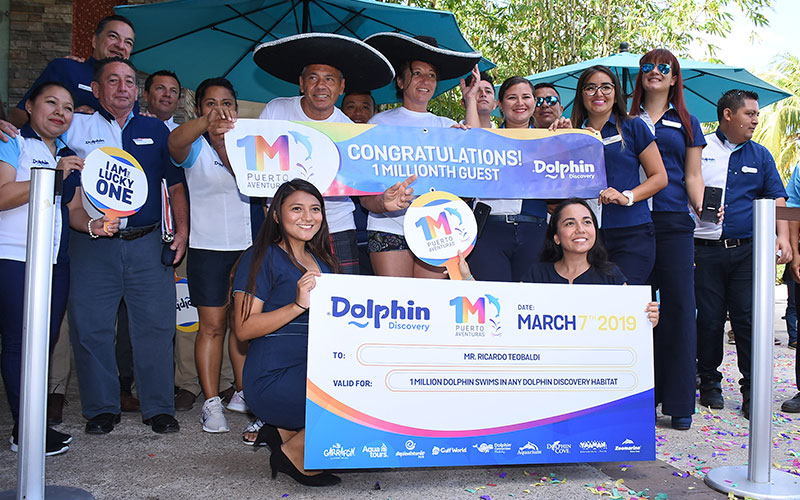 DOLPHIN DISCOVERY PUERTO AVENTURAS RECIBE A SU HUÉSPED 1 MILLÓN