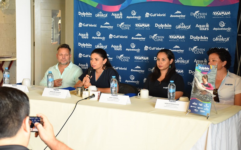 DOLPHIN DISCOVERY COZUMEL PRESENTA SU MURAL "OCEAN OF LOVE"