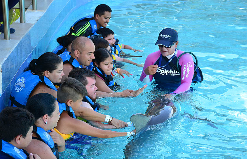 Visita de Fundación ADMO y la Casa de la Amistad CDMX